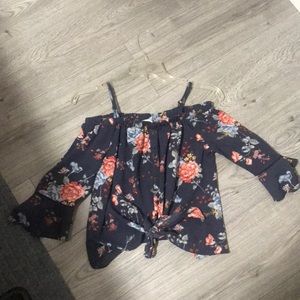 Bell sleeved floral crop top